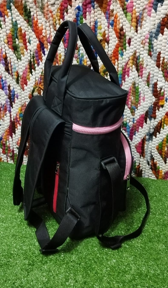 Matero de Cordura* Impermeable con Detalles de Cuero Ecológico.
excelente Calidad. - Imagen 4