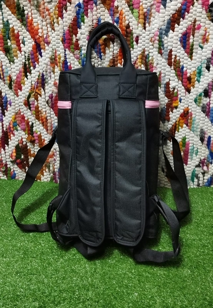 Matero de Cordura* Impermeable con Detalles de Cuero Ecológico.
excelente Calidad. - Imagen 2
