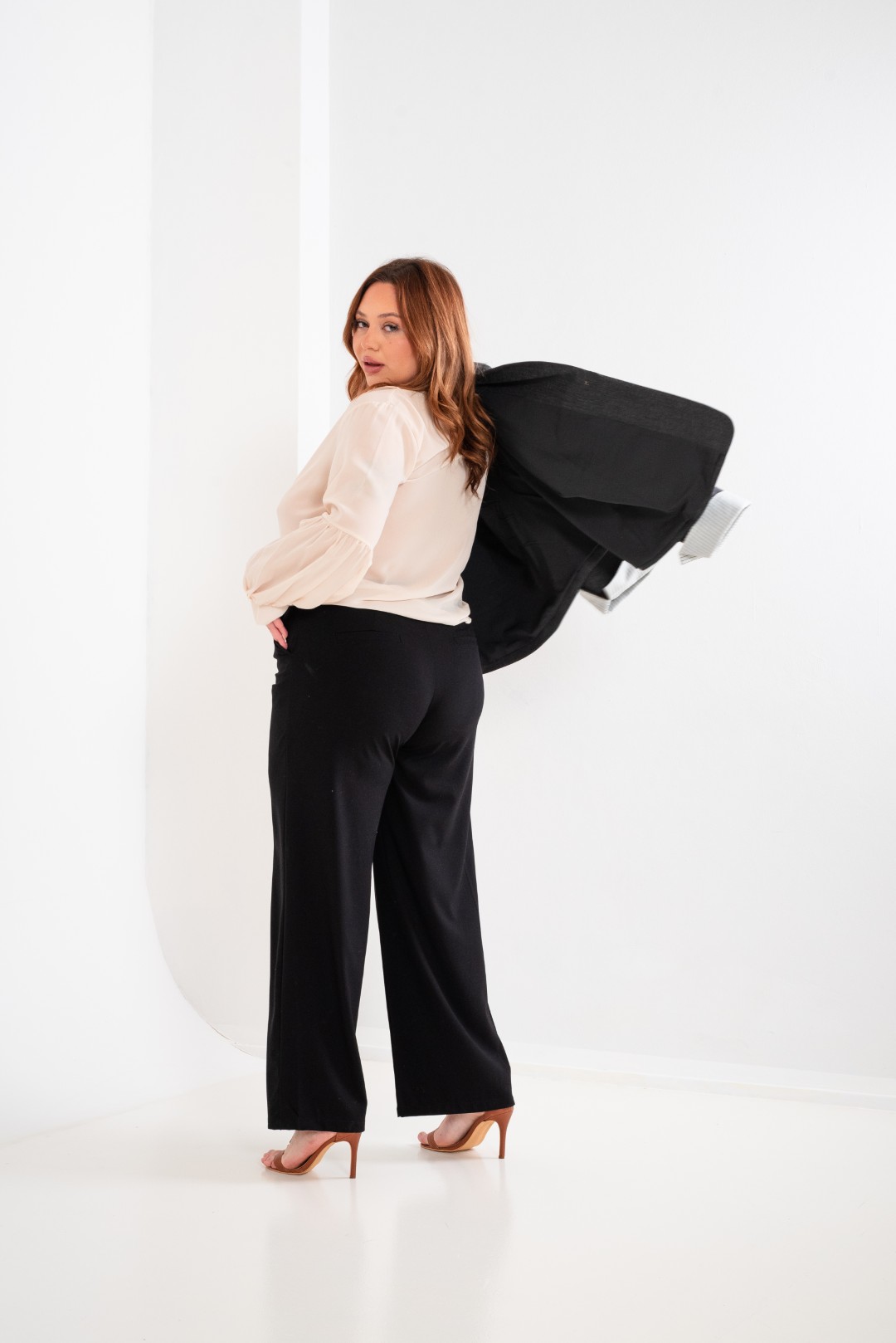 Pantalon Renata Sara - KUMZATAP-13.JPG
