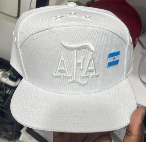 Gorras Planas Afa Disponible