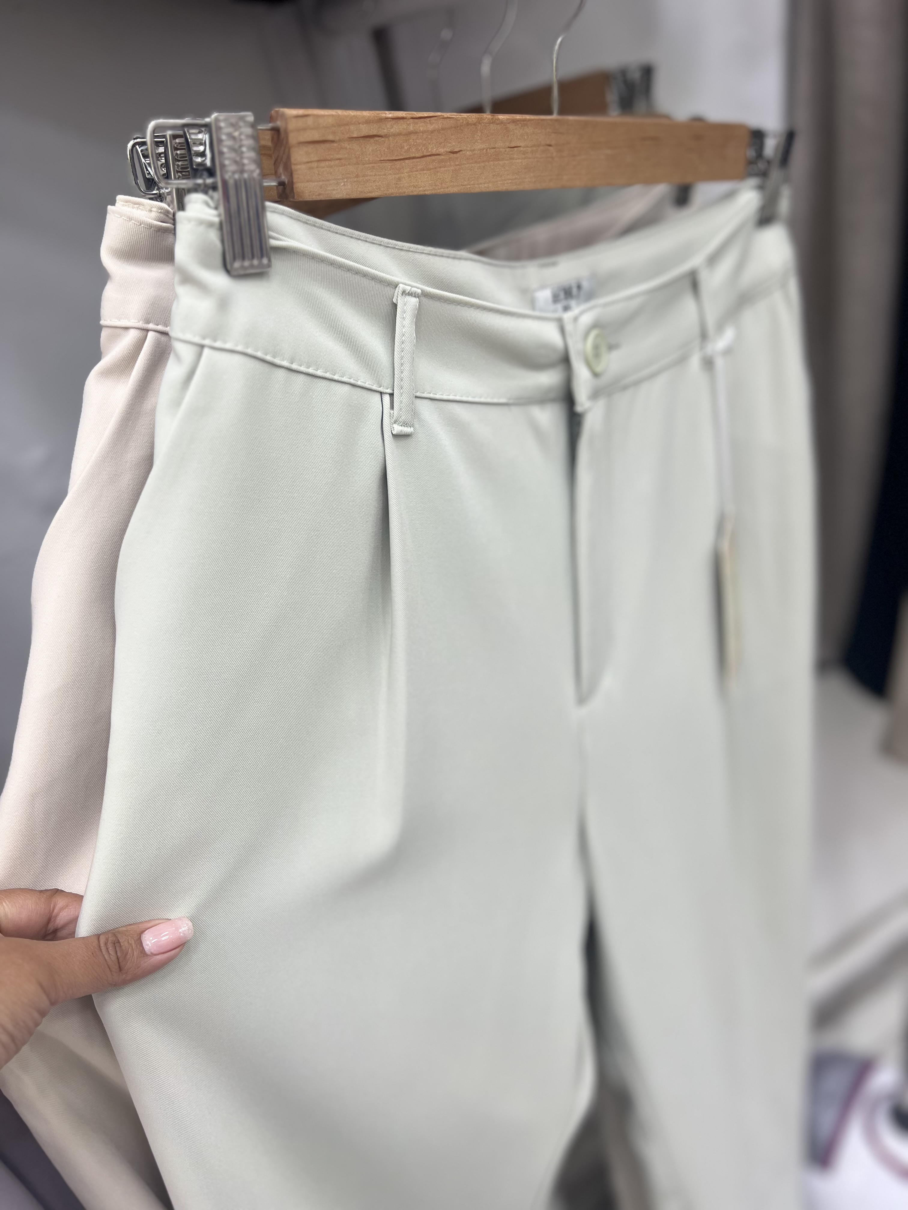 Pantalón Sastrero Ojal Talle Especial - IMG_5178.jpeg