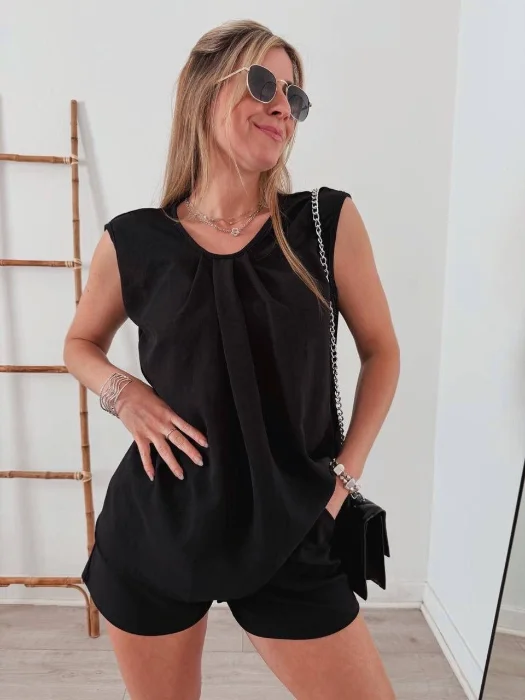 Blusa con Pinza