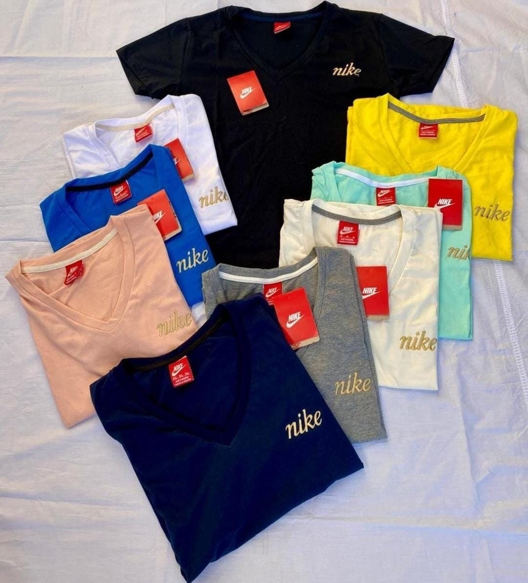 Remeras de Mujer Marcas Bordadas - Imagen 2