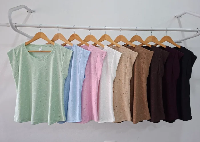 Remera Broderi Punto