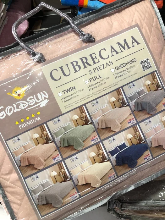 Cubrecama + 2fundas de Almohadas