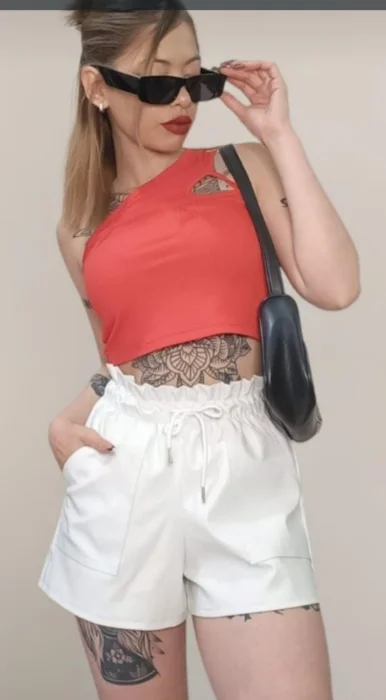Shorts Mom