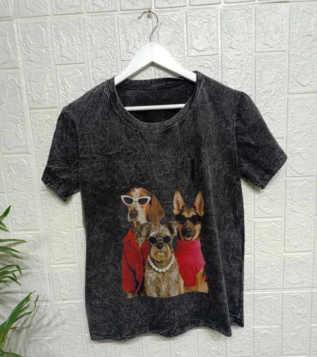 Remera Batik Vogue