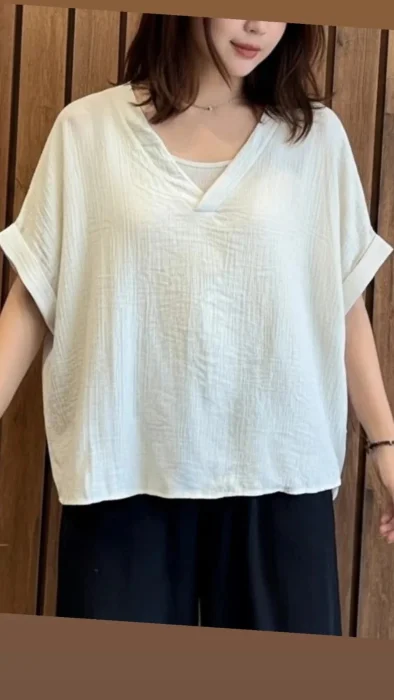 1303 Blusa Crep Cuello V