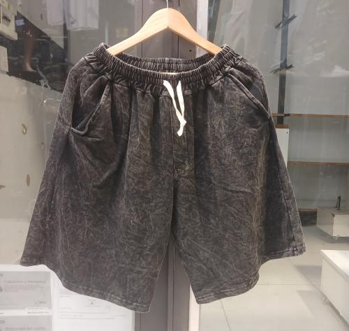 Bermudas Batik