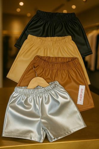 Oferta Short de Eco Cuero...