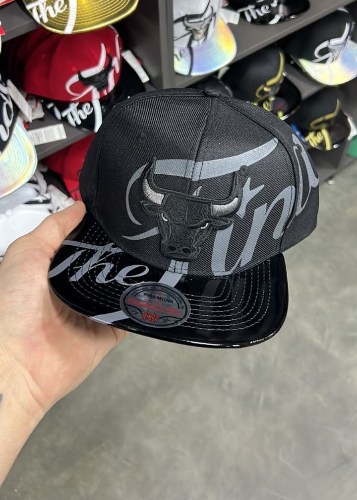 Gorras Planas con Regulables Disponible - Imagen 2