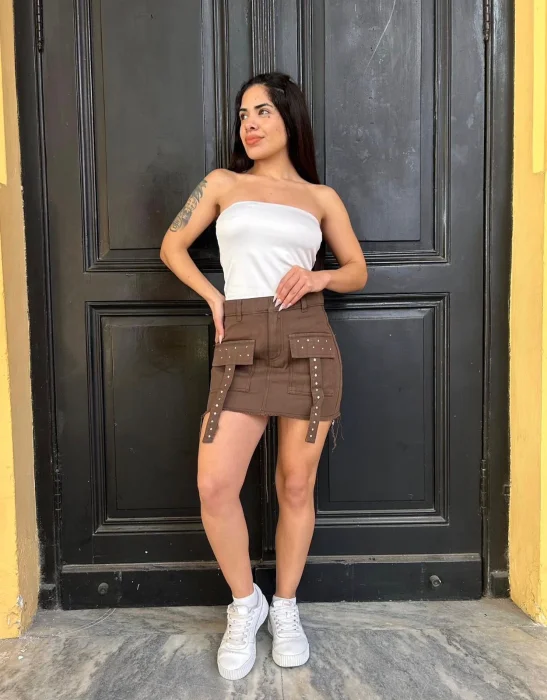 Pollera Rigida con Cargo
