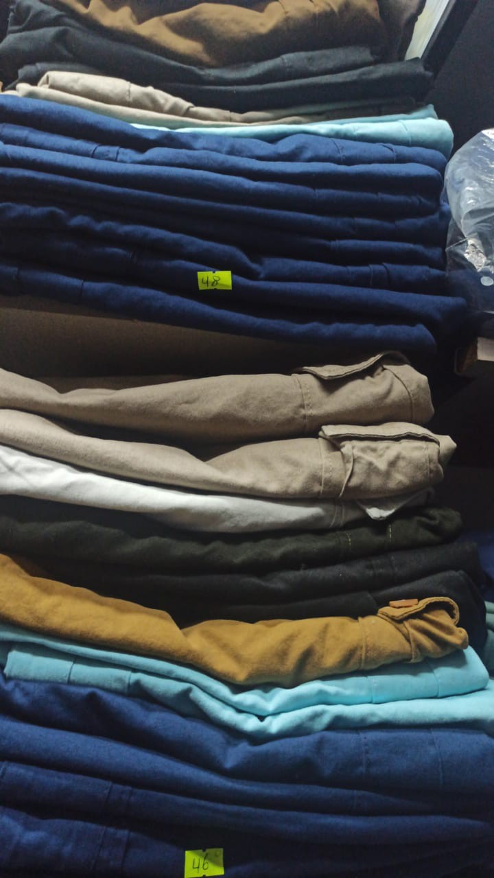 Short Cargo de Gabardina - Imagen 2