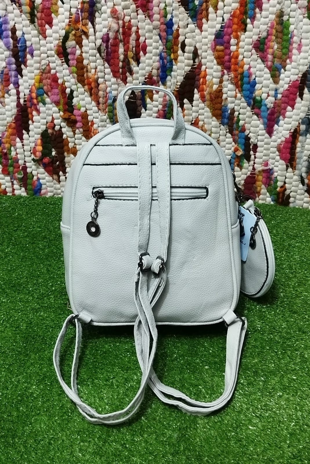 Mochilas Linea Económica  de Cuero Pu. - Imagen 3