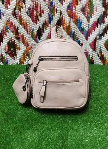 Mochilas Linea Económica  de Cuero Pu.