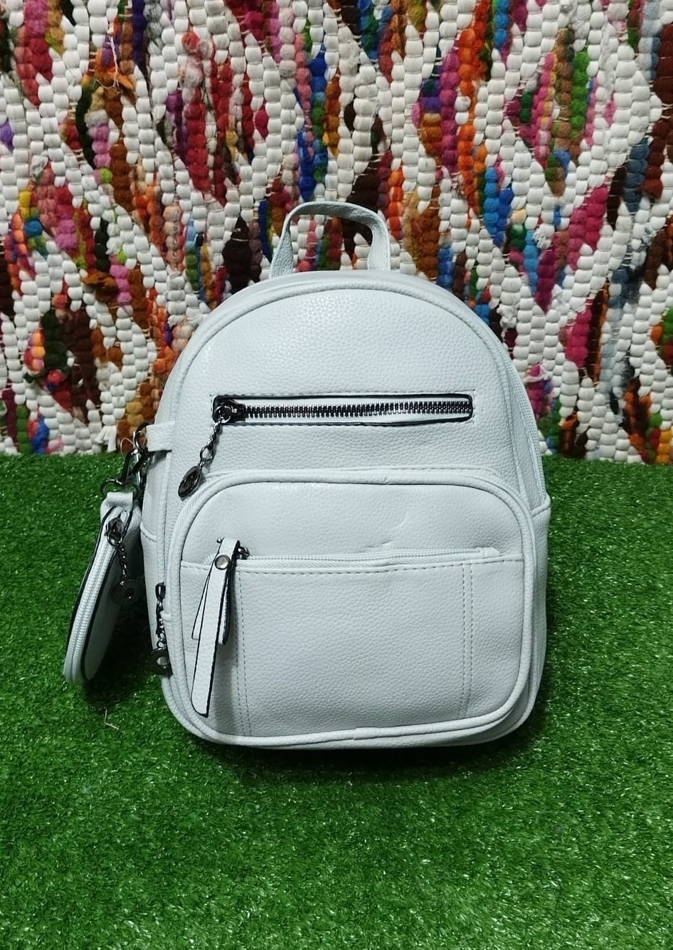 Mochilas Linea Económica  de Cuero Pu. - Imagen 2