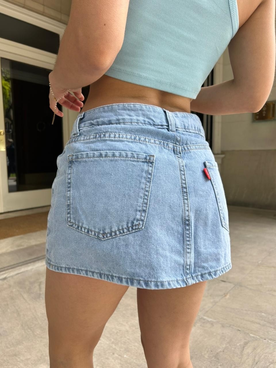 Short Pollera  Tiri bajo Celeste - Imagen 4