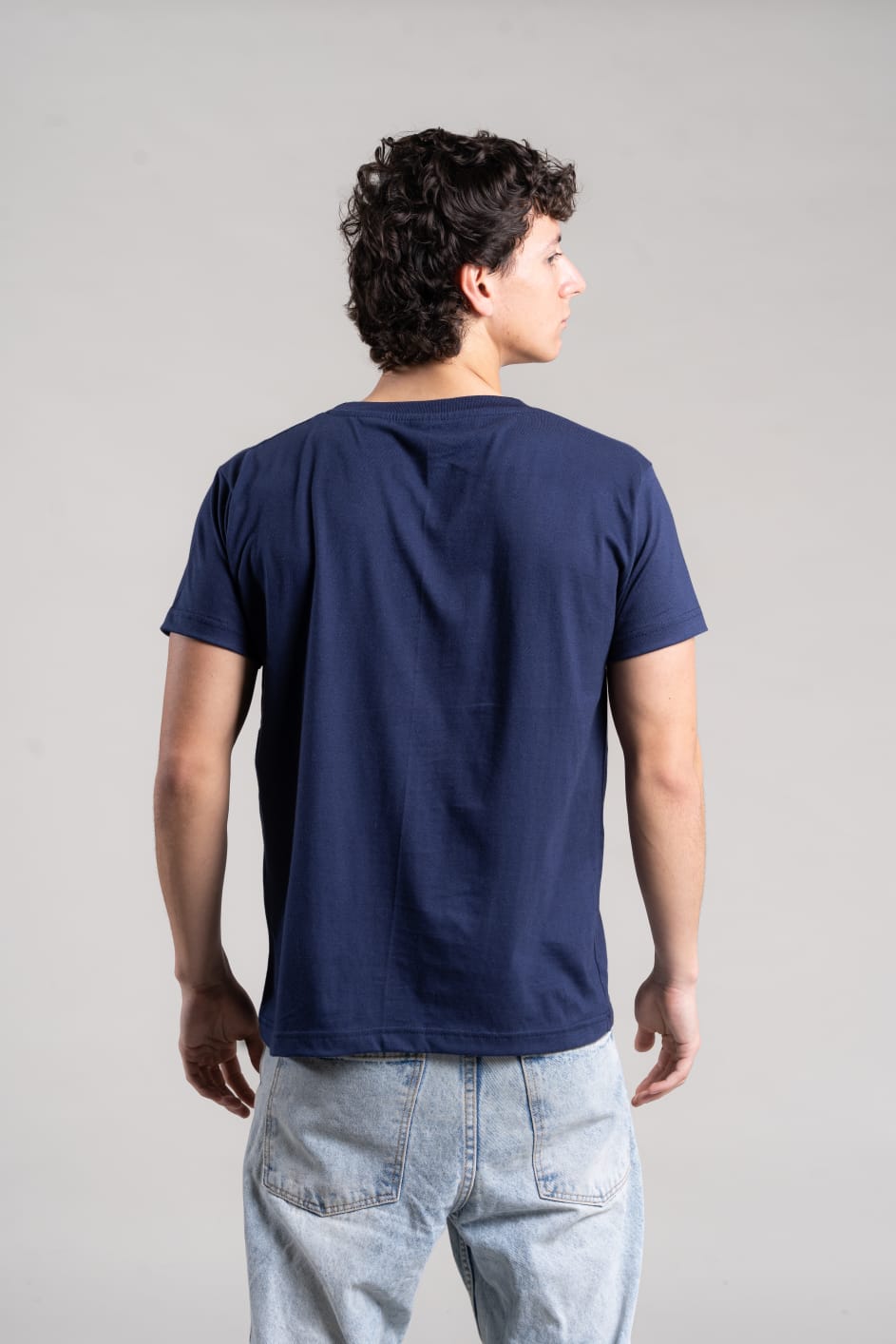 Remera Basica (sub Zero) - ac543e10-ebd4-4cc2-9517-24df1cc7764a.jpg