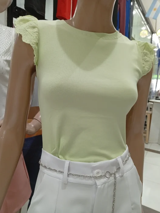 Remeras de Algodón con Mangas de Broderi