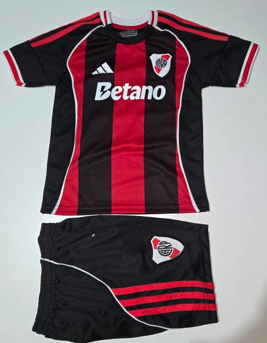 Conjunto River