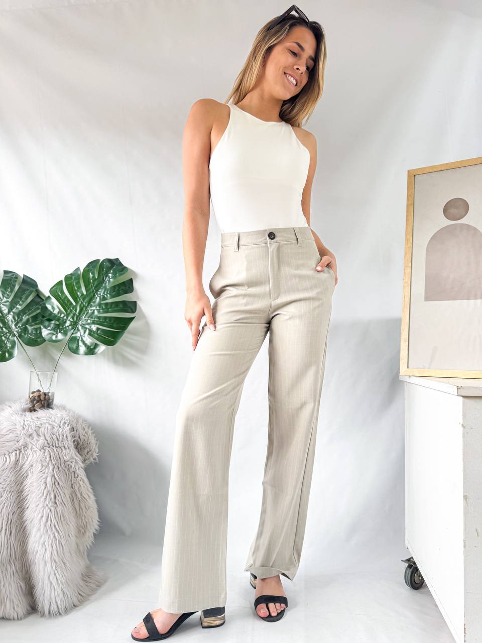 Pantalon Recto Sastrero con Rayas - IMG_20251110_091113_956.jpg