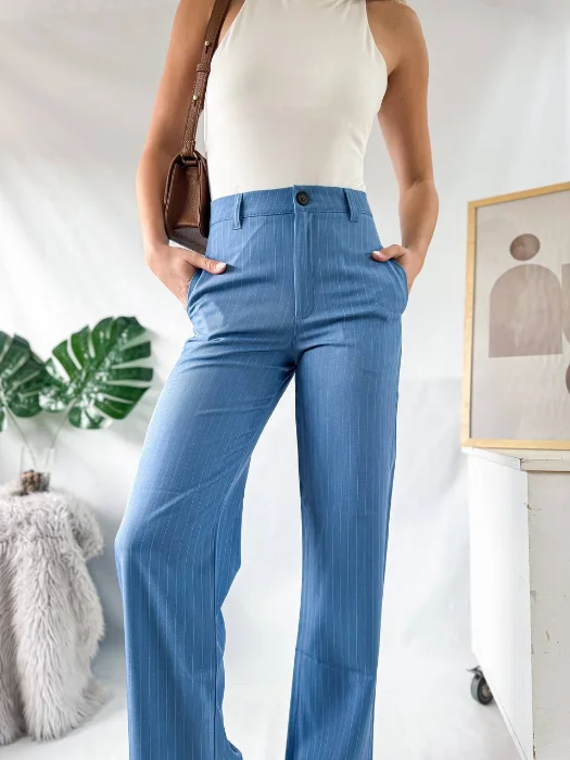 Pantalon Recto Sastrero con Rayas