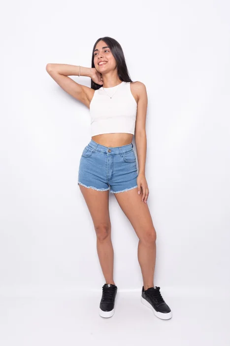 Short Liso Celeste