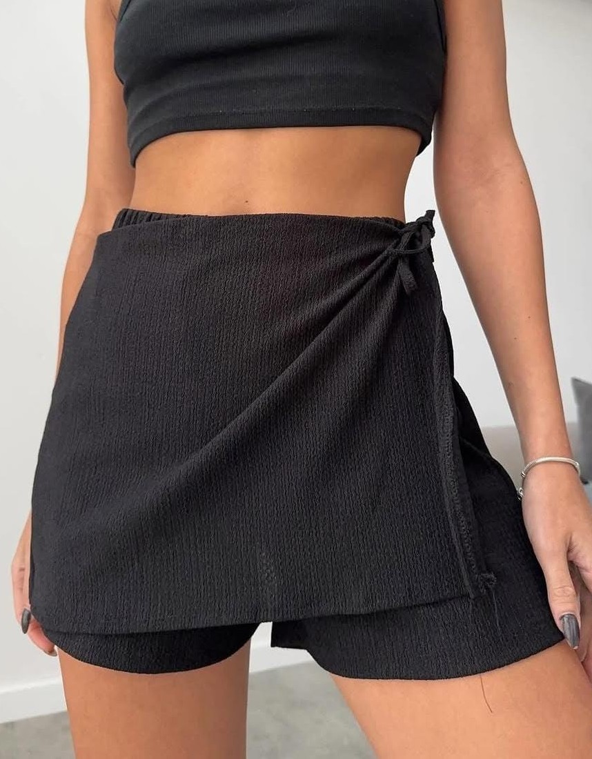Short Pollera - WhatsApp%20Image%202025-10-27%20at%2012.47.42.jpeg