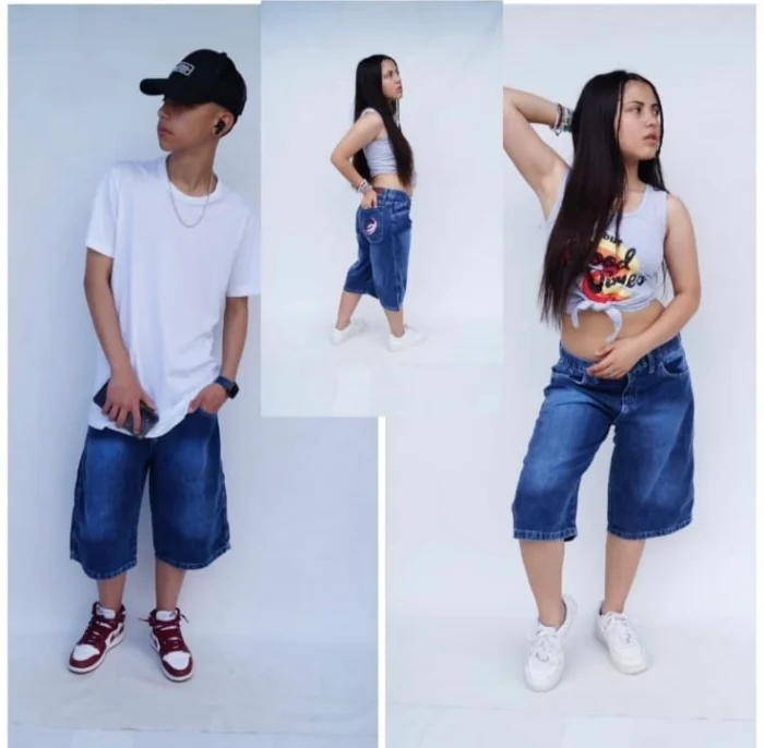 Teens Bermuda Baggi Azul Bordado