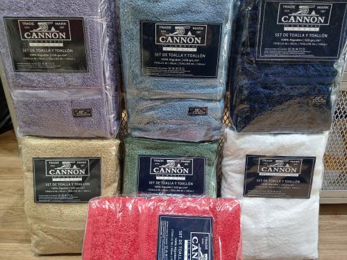 Set de Toallon y Toalla "cannon" 520grs.