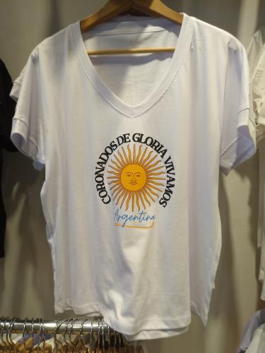 Remera Manga Murciélago. - Miniatura 2