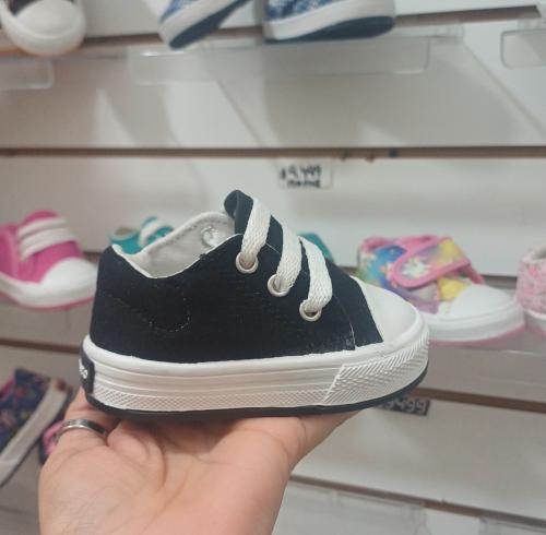 Zapatillas  Pampero Livianas Bebe