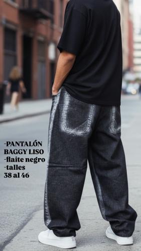 Pantalón Baggy Negro Localizado