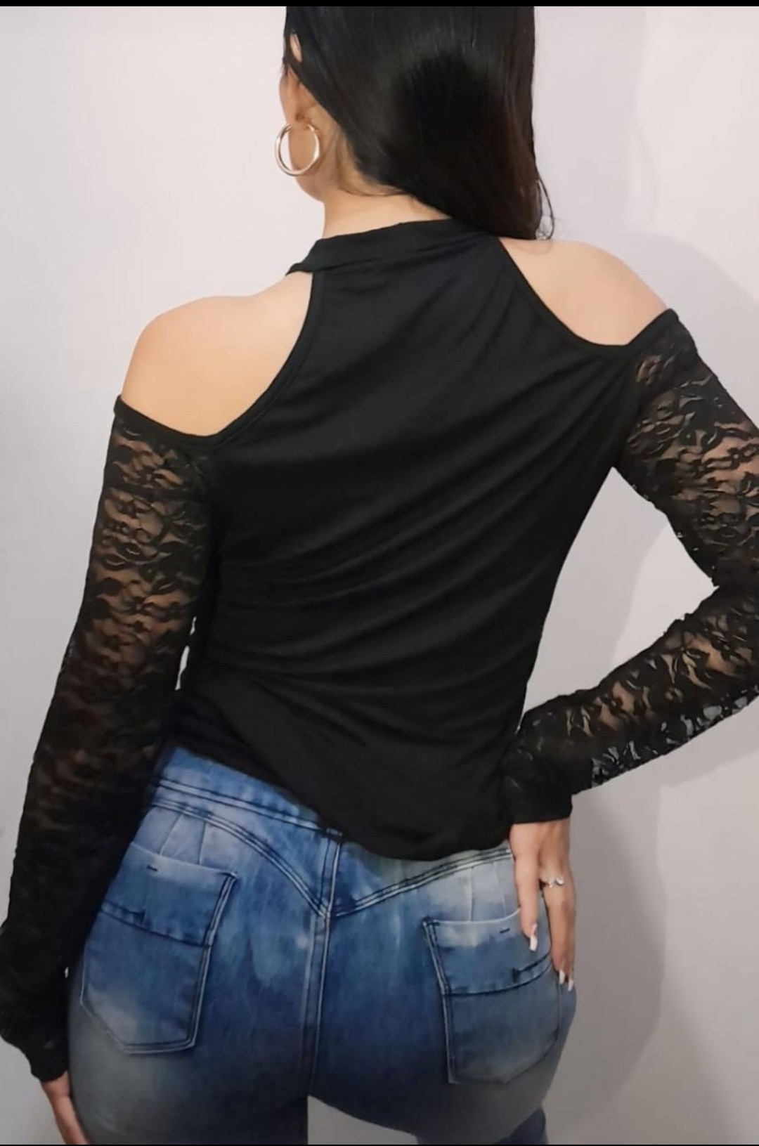 Art.5131  Remera Canesú y Manga Larga con Encaje y Viscoza - Imagen 2