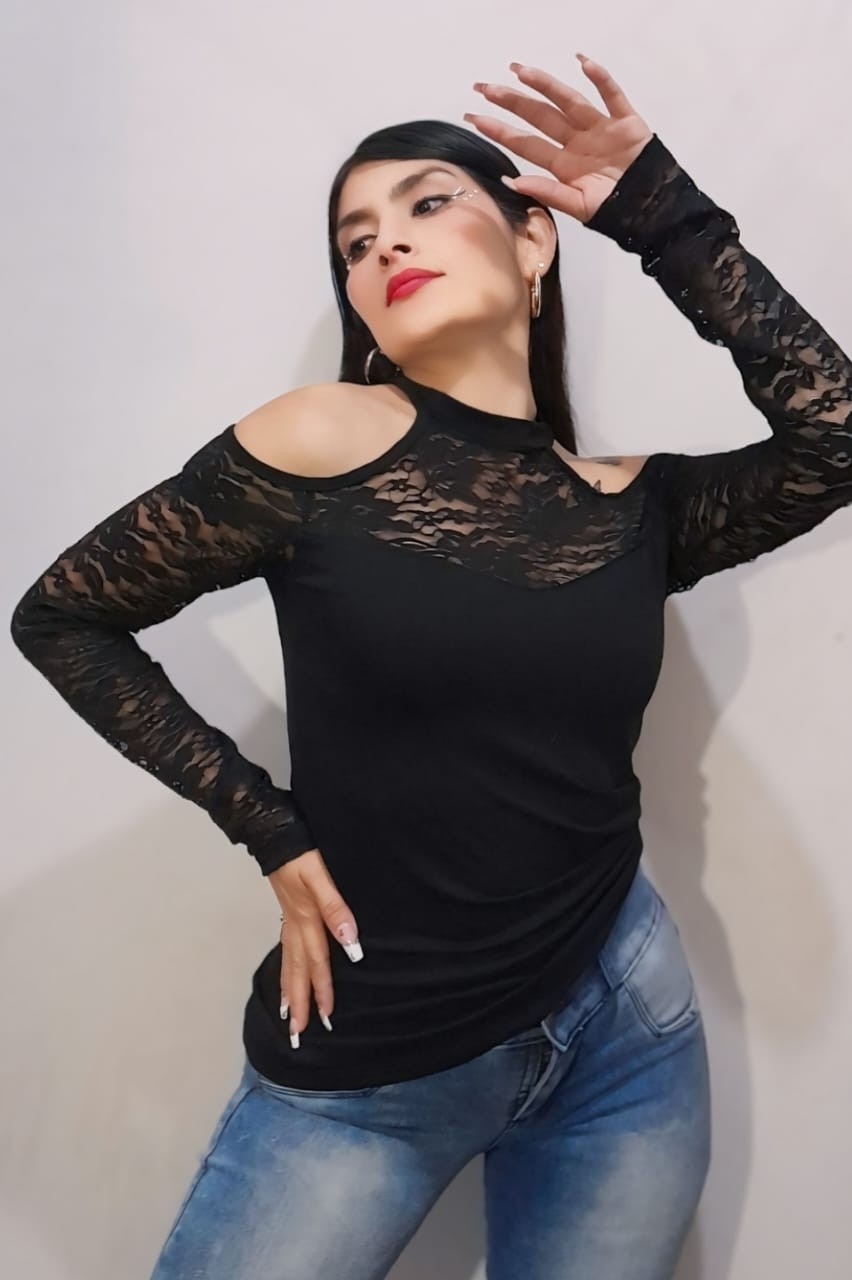 Art.5131  Remera Canesú y Manga Larga con Encaje y Viscoza - Imagen 3