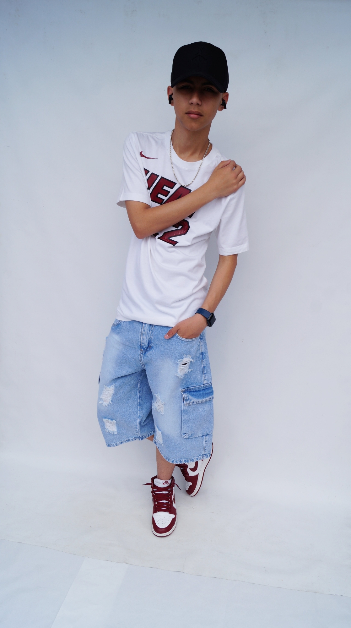 Teens Bermuda Baggi Celeste Nevado C/rotura Unisex - Imagen 4