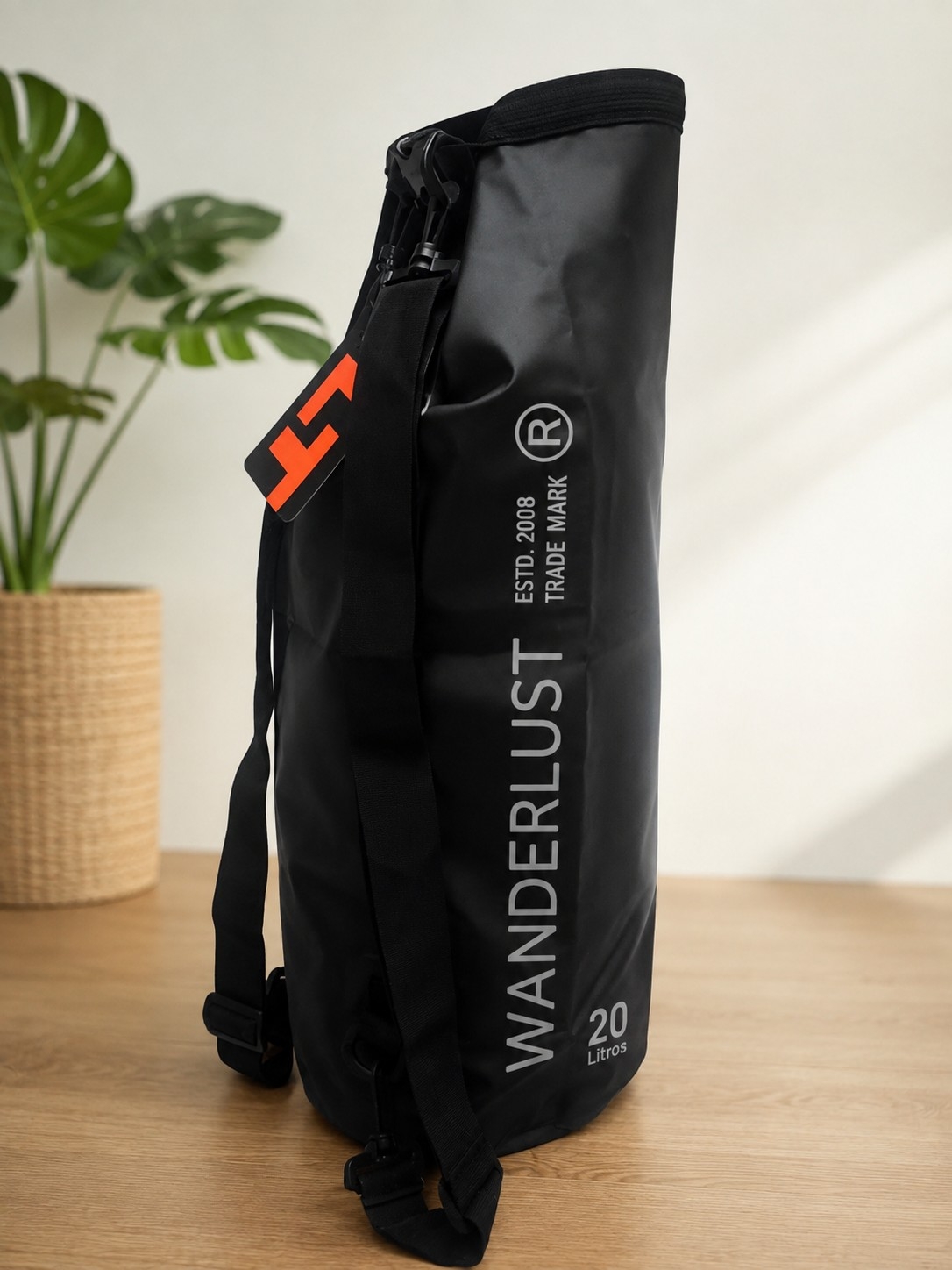 Mochila Estanco Impermeable Wanderlust - Imagen 2