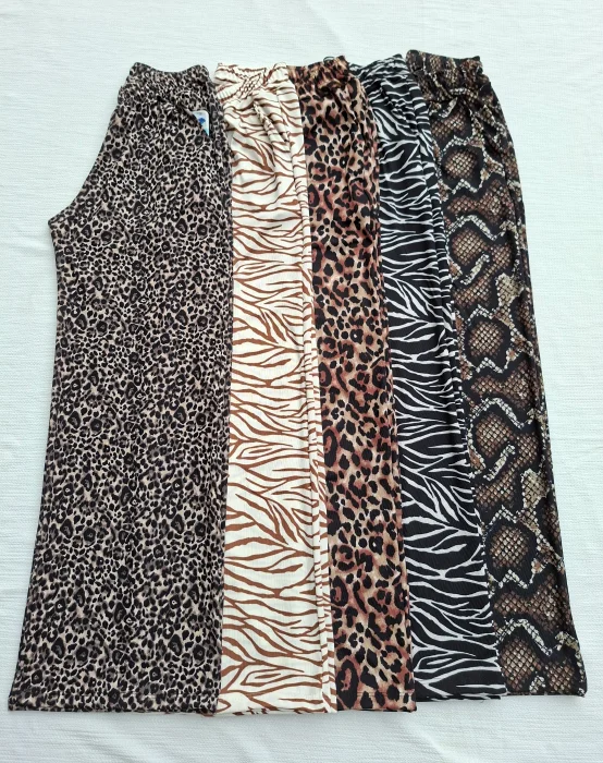 Palazos Animal Print