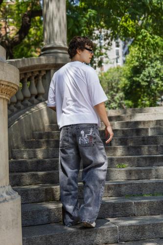 Baggy con Bordado
