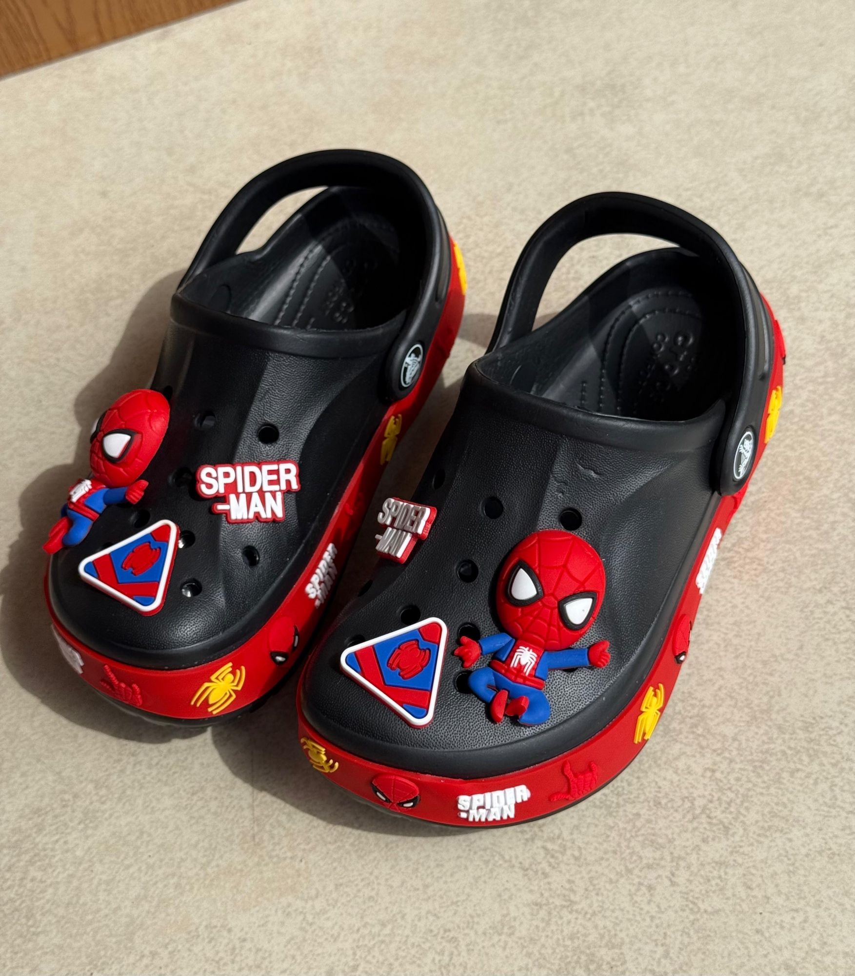 Crocs Org. Spider-man Niño - Imagen 3