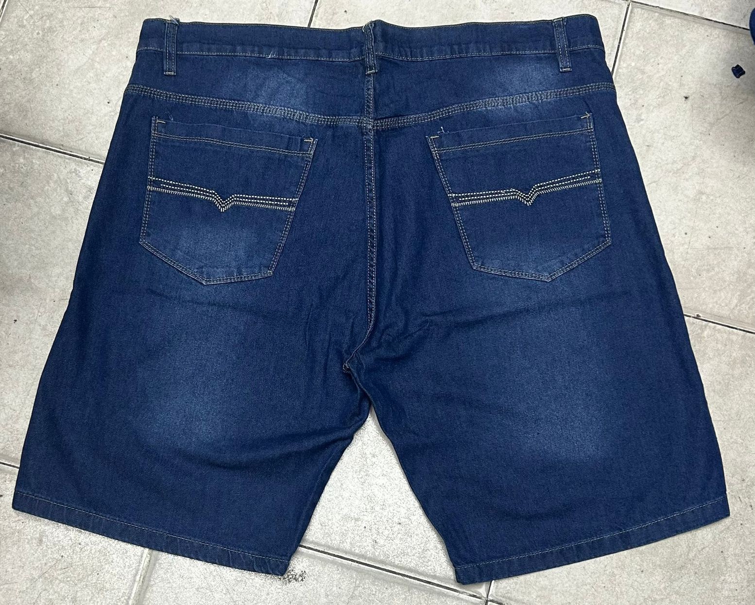 Bermudas Jeans Corte Clasico Talles Especiales - Imagen 2