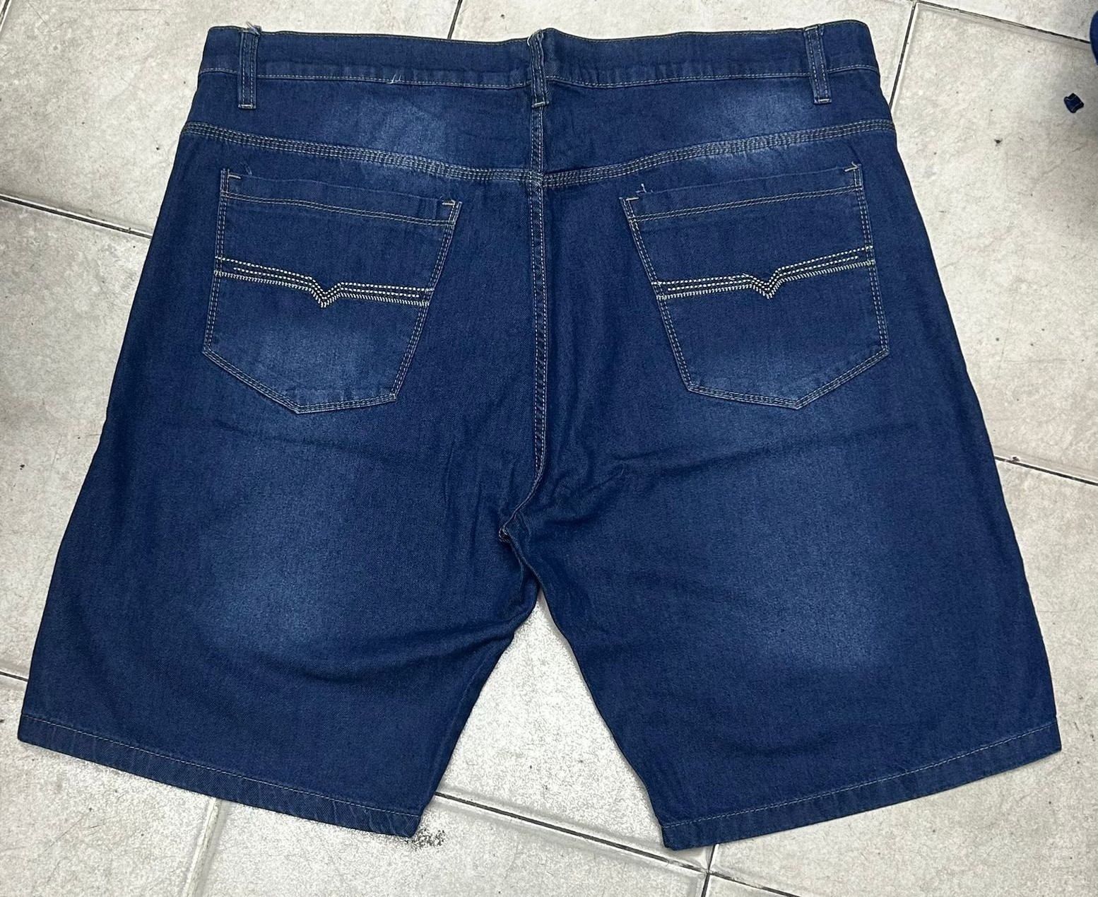 Bermudas Jeans Corte Clásico Talles Especiales - Imagen 2