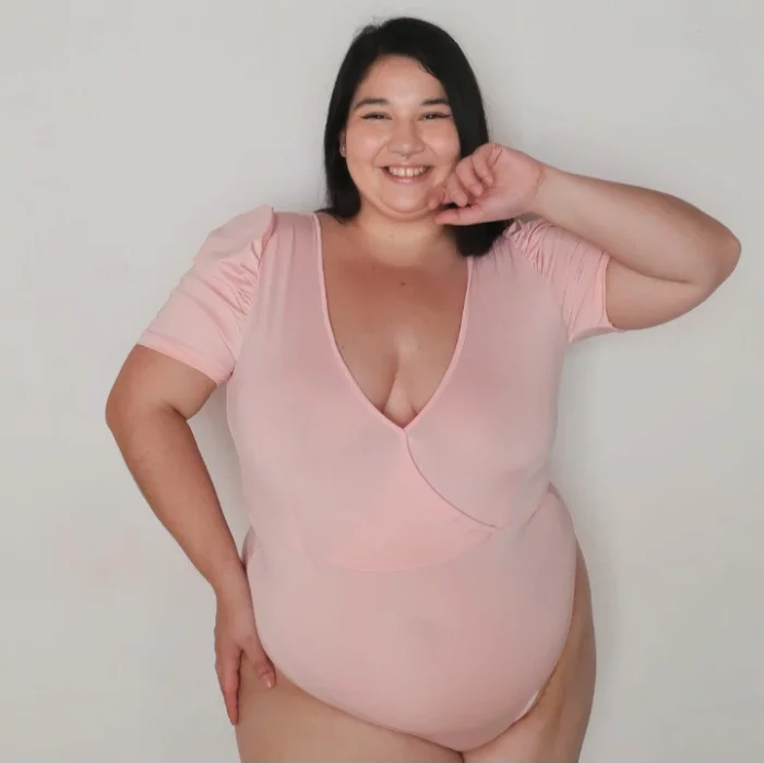 Body Especial Manga Princesa y Escote Cruzado