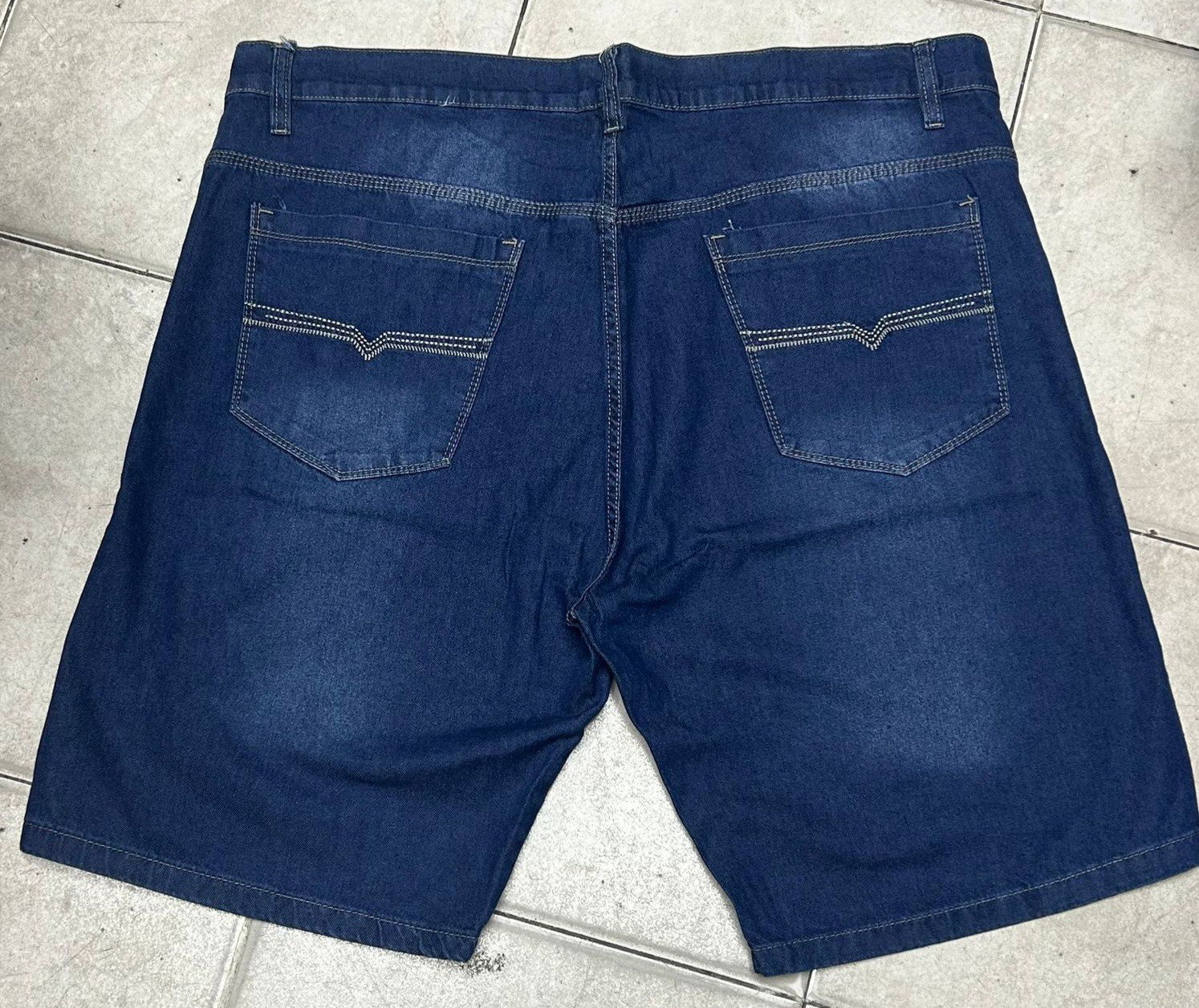 Bermudas Jeans Corte Clásico Talles Especiales - Imagen 2