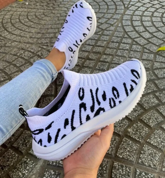 Zapatillas sin Cordon