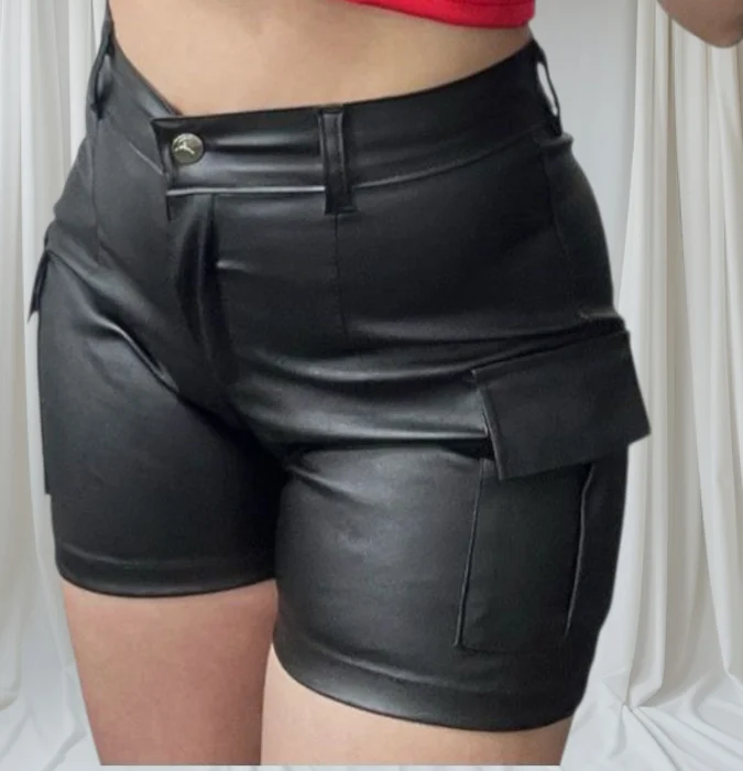Short Cargos Engomado