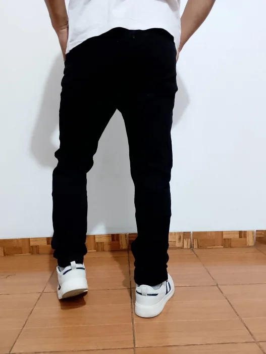Semichupin Elástizado Negro