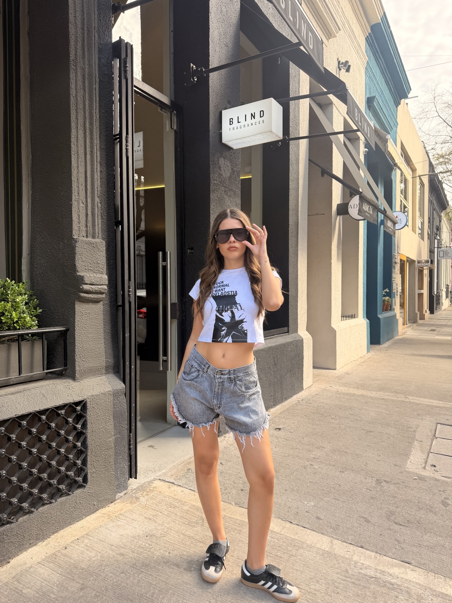 'art 782-3' 34 al 40 Short Gris Desflecado "trend" - Imagen 4