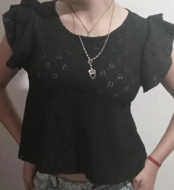 Remeras  de Mujer Broderi con Volado