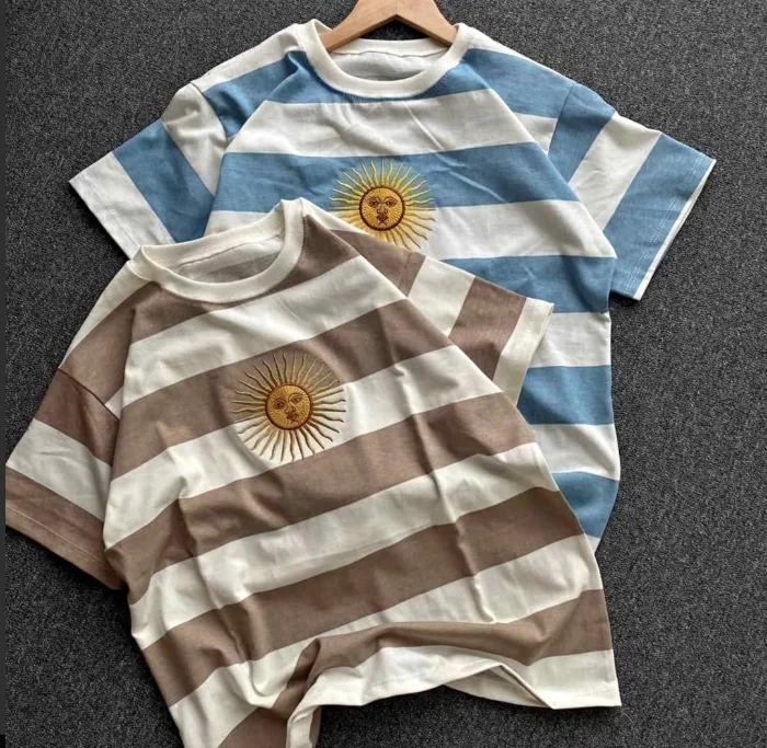 Remera Over Argentina Bordada